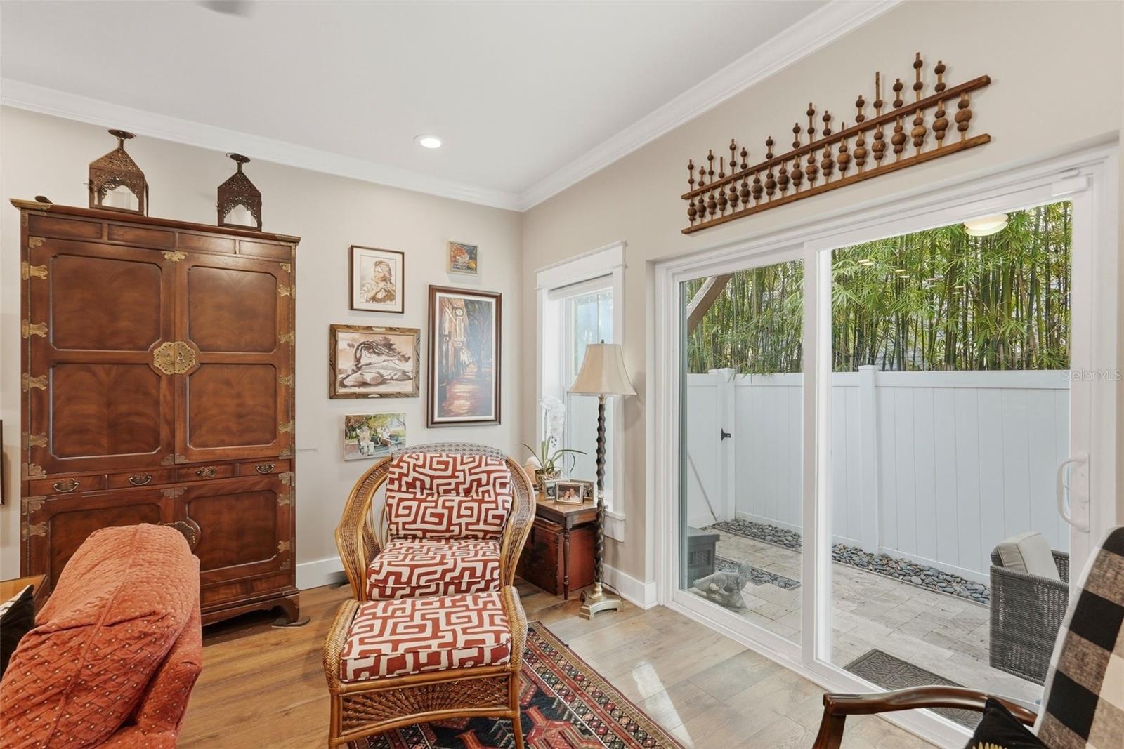 Image 26 of 31 For 430 11th Avenue Ne