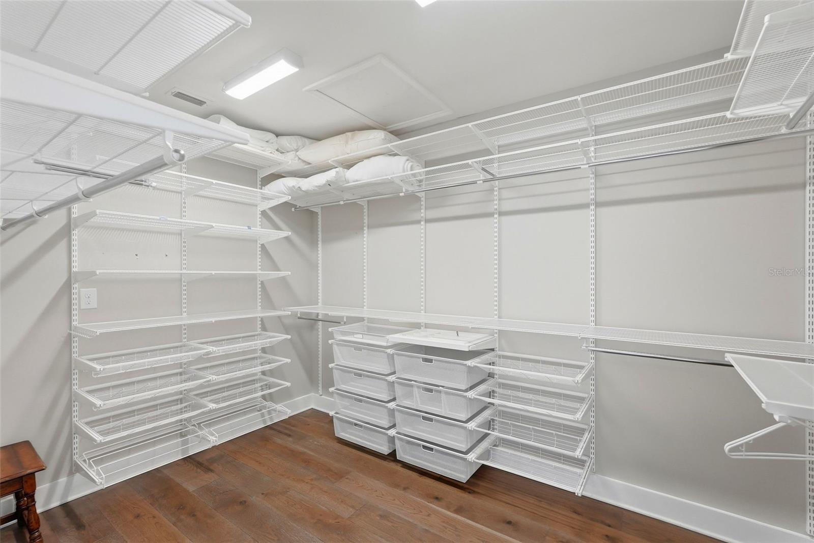 Image 8 of 31 For 430 11th Avenue Ne