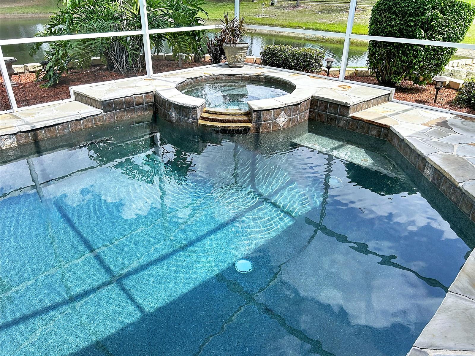 Image 26 of 50 For 22707 Laureldale Drive