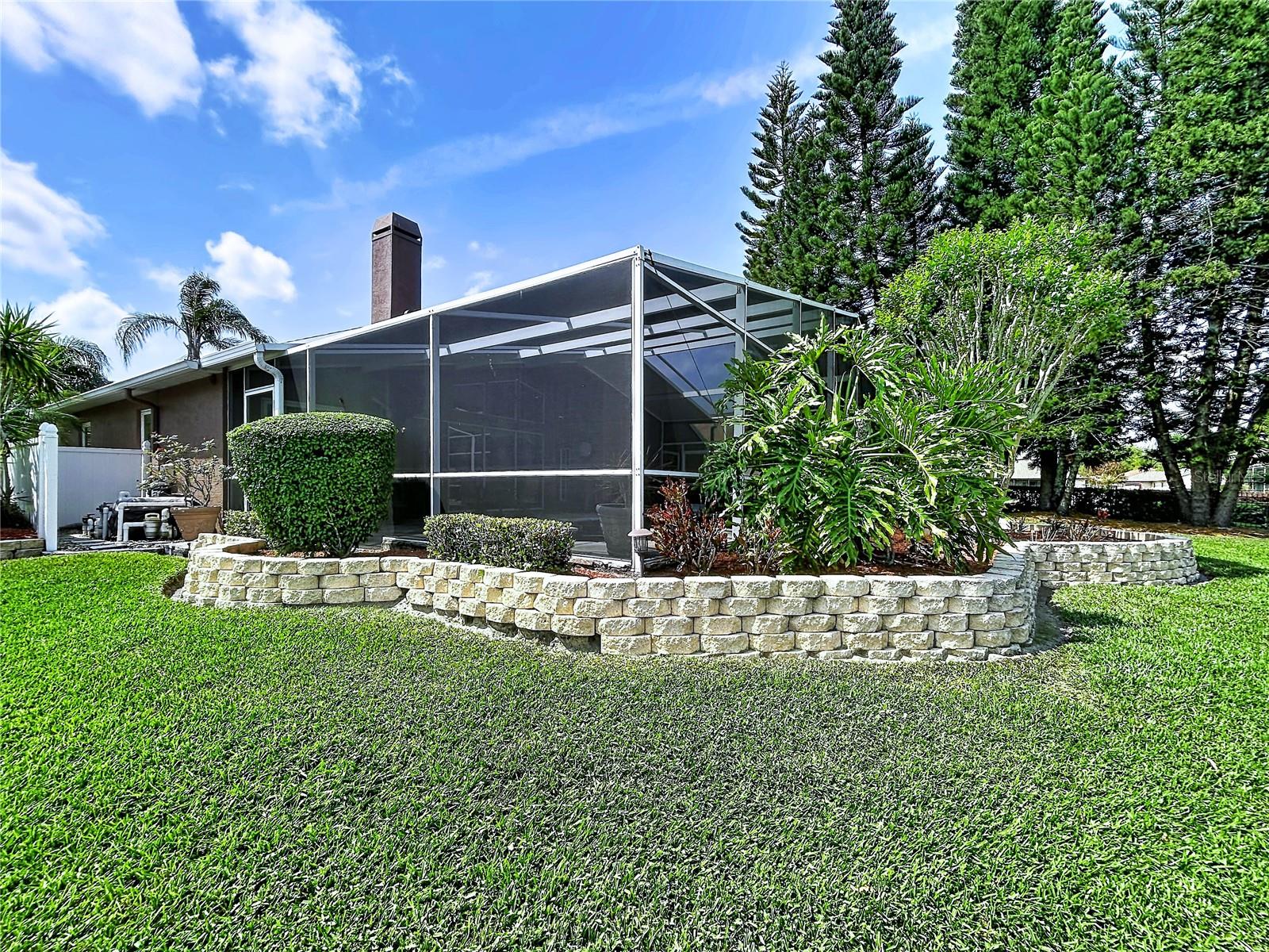 Image 46 of 50 For 22707 Laureldale Drive