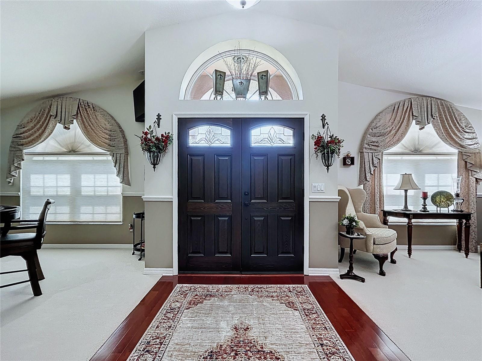 Image 6 of 50 For 22707 Laureldale Drive