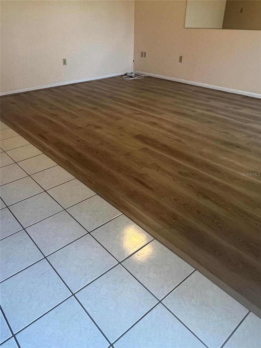 Image 5 of 24 For 205 Andover Place N 104