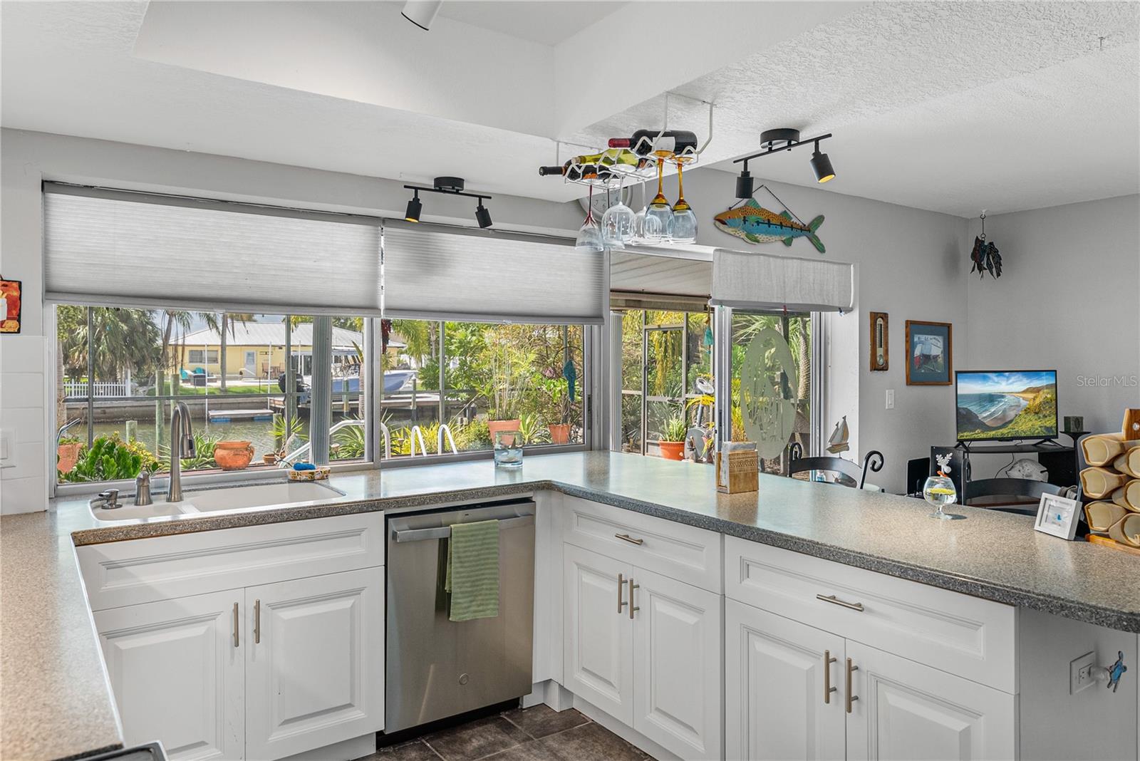 Image 11 of 55 For 906 Sago Palm Way