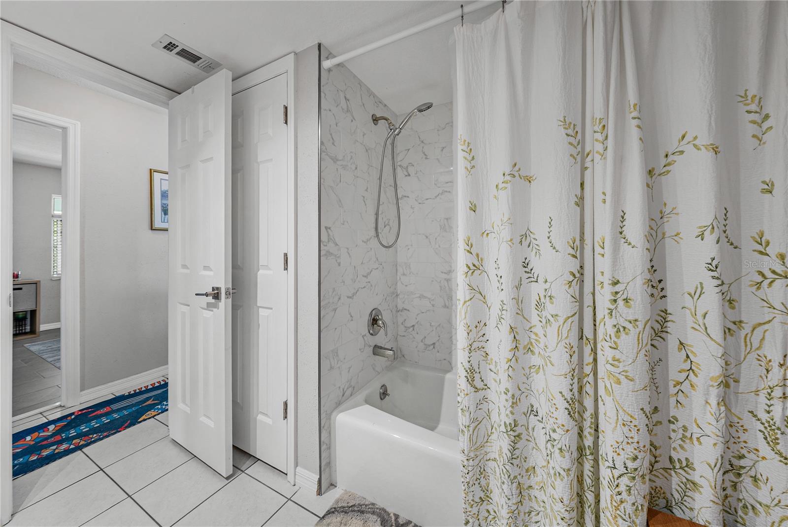 Image 19 of 55 For 906 Sago Palm Way