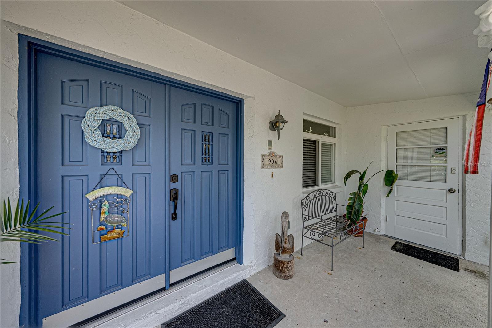 Image 4 of 55 For 906 Sago Palm Way