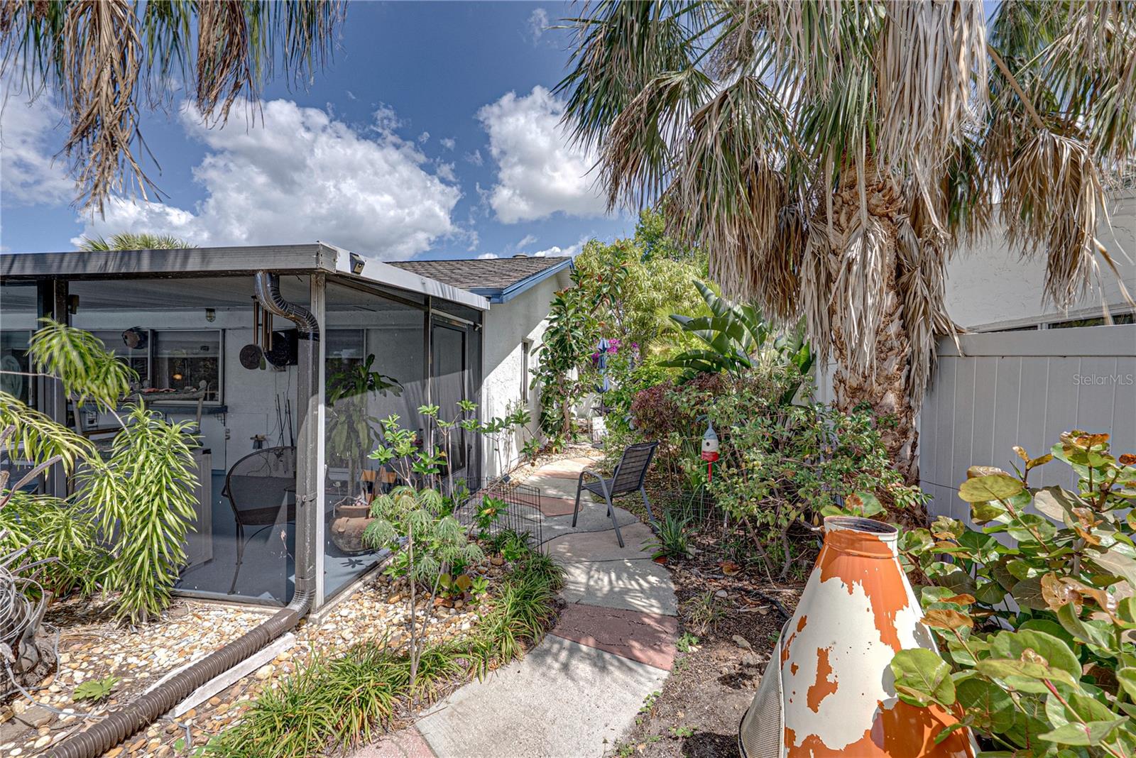 Image 47 of 55 For 906 Sago Palm Way