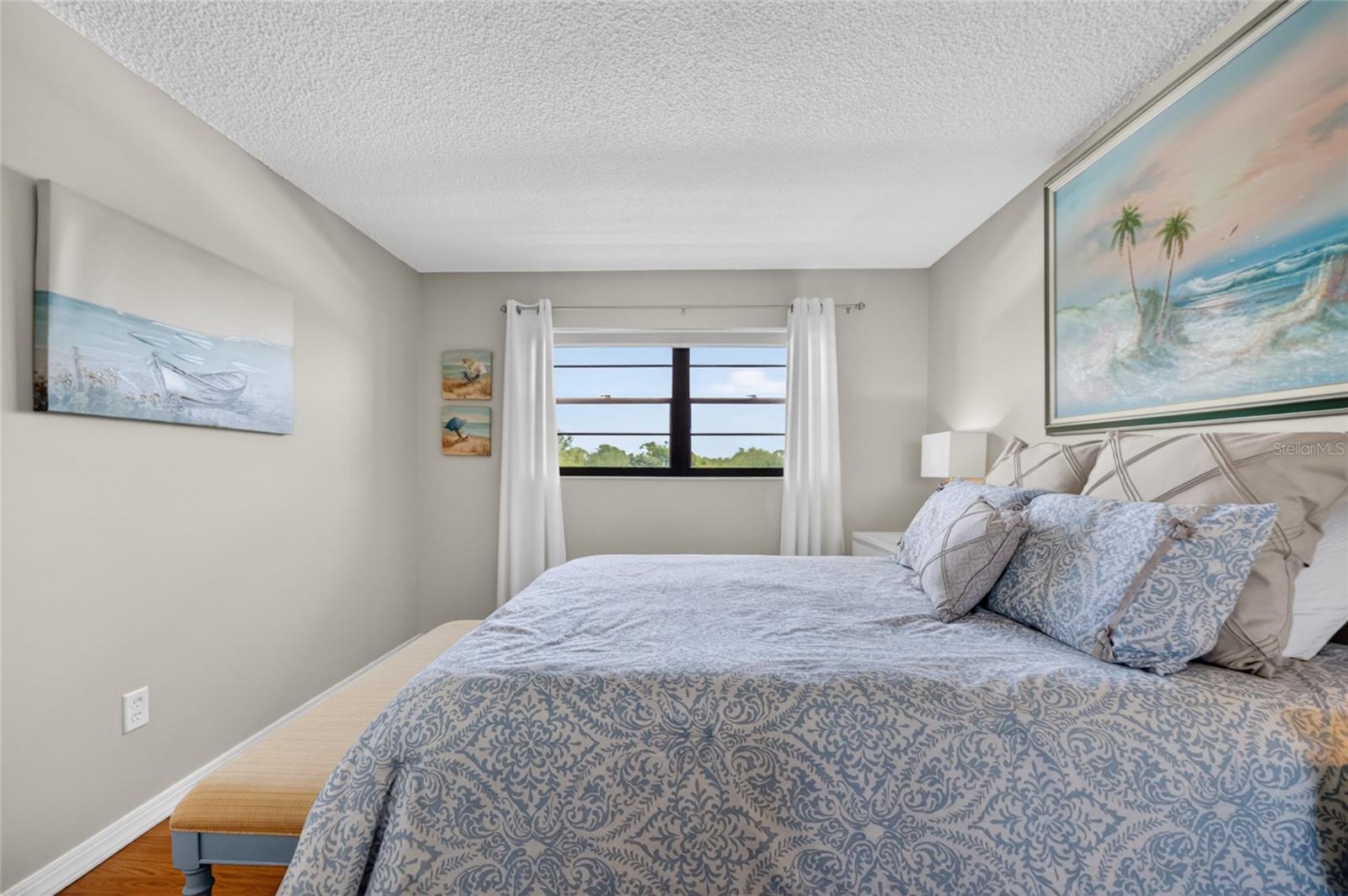 Image 20 of 32 For 6080 80 Street N 409