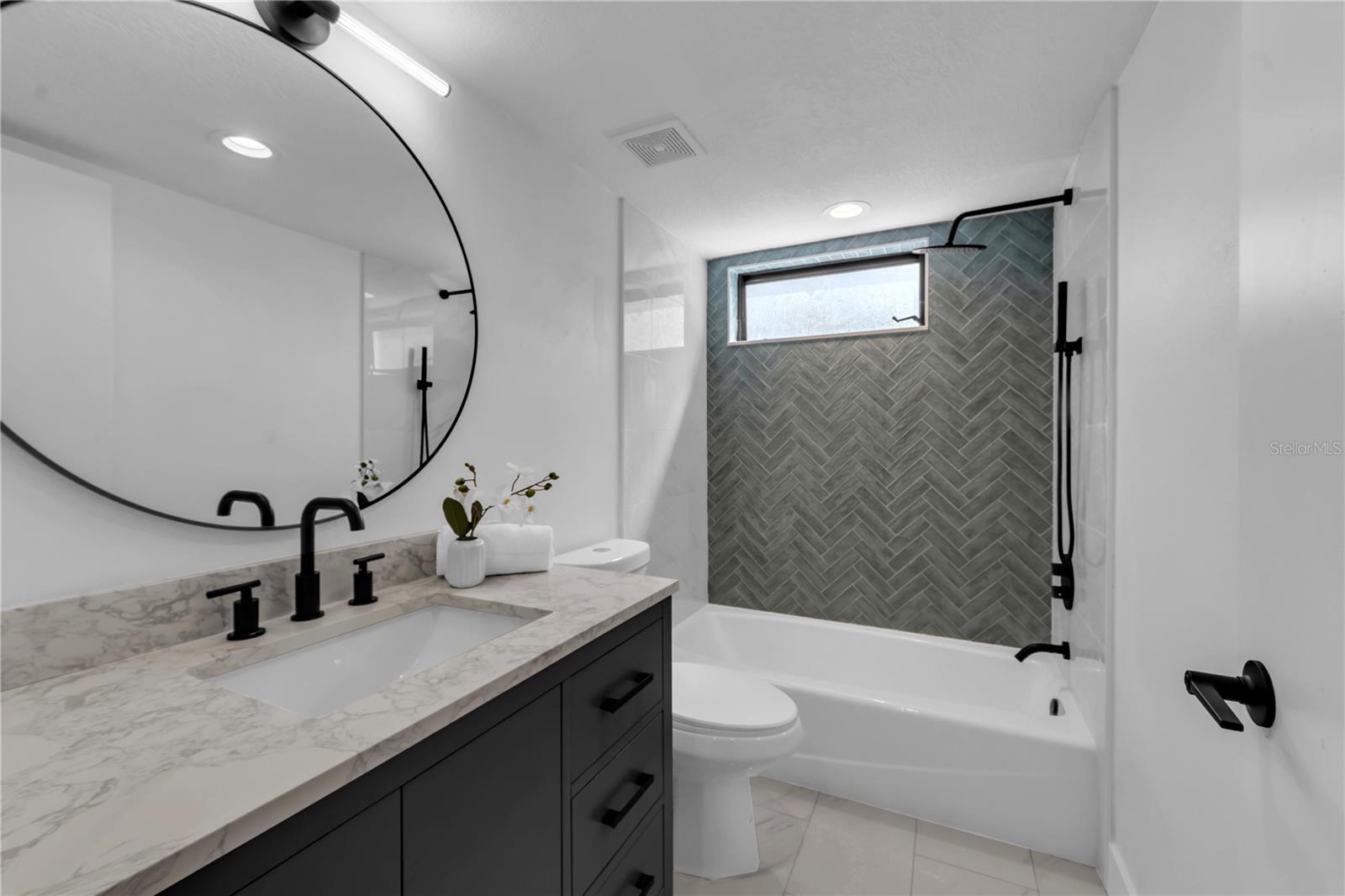 Image 31 of 39 For 3262 Westcott Court