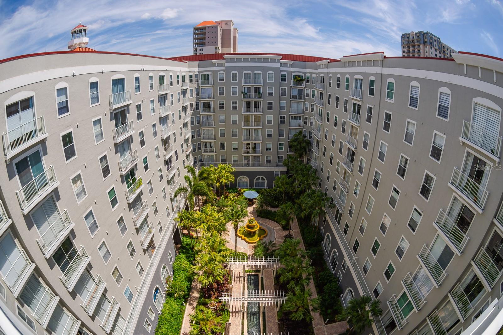 Image 4 of 43 For 700 Harbour Island Boulevard 810