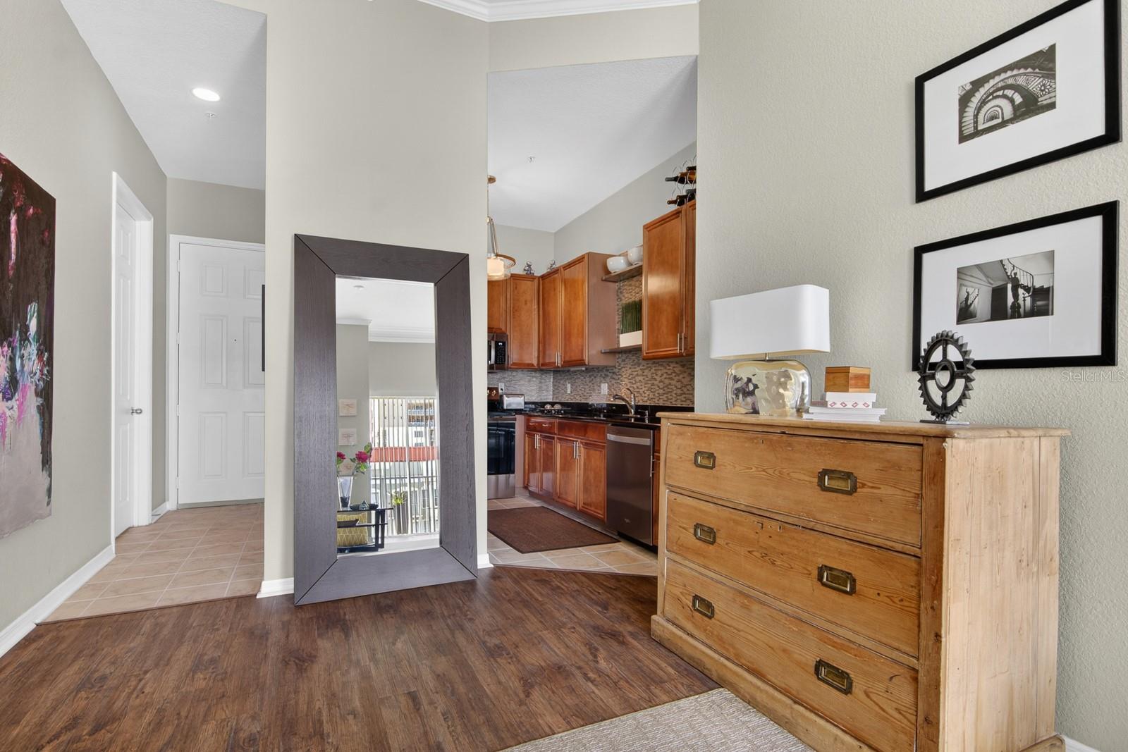 Image 6 of 43 For 700 Harbour Island Boulevard 810