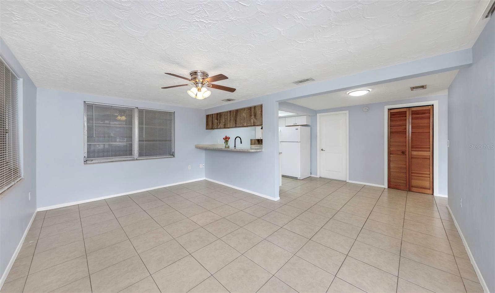 Image 15 of 31 For 5804 Bantam Avenue