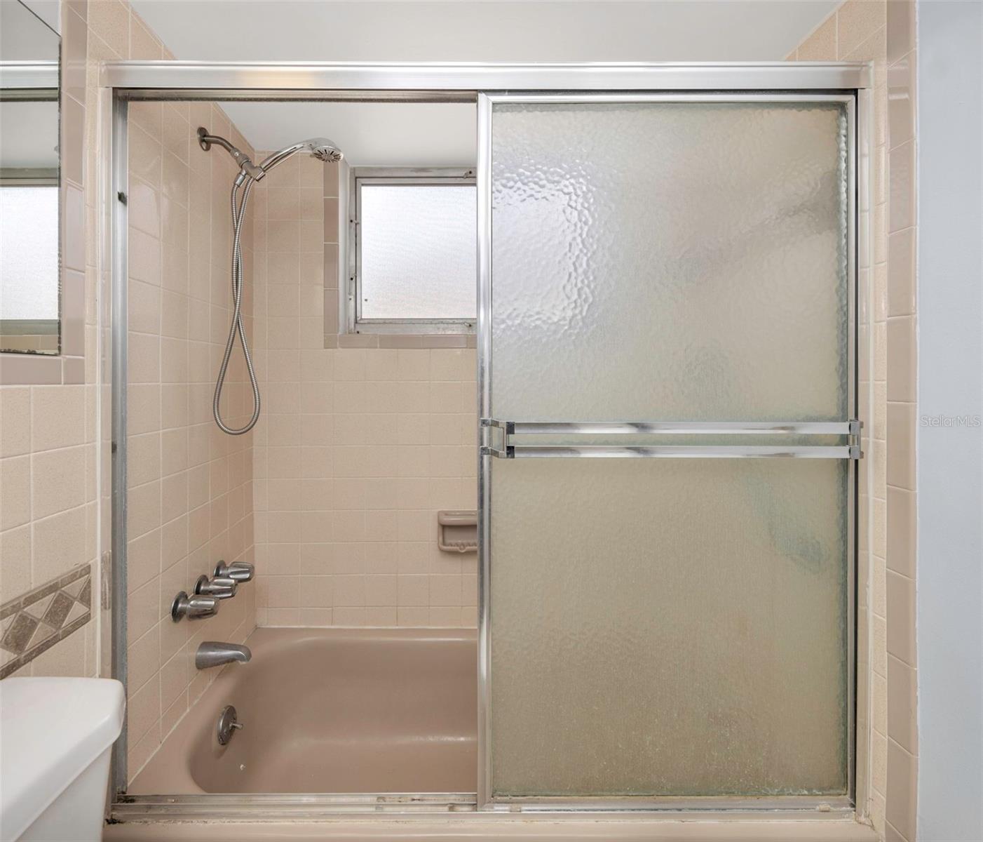 Image 26 of 31 For 5804 Bantam Avenue