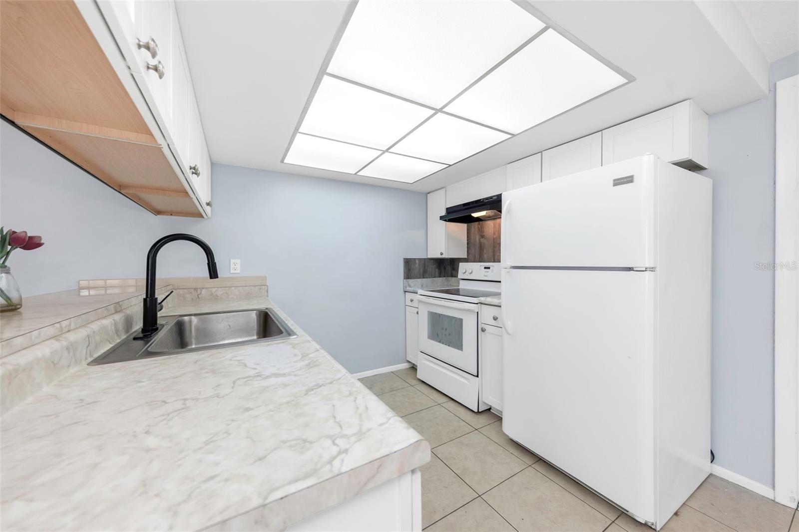 Image 8 of 31 For 5804 Bantam Avenue