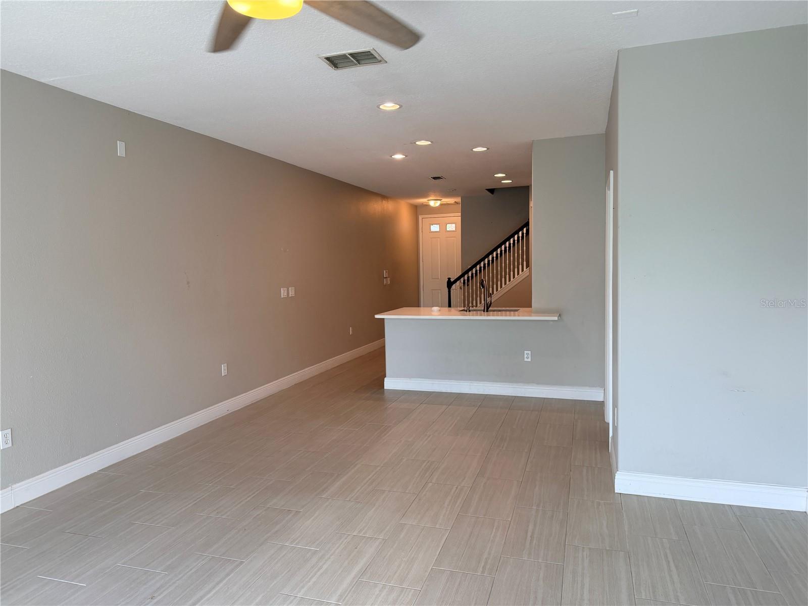 Image 10 of 23 For 10321 Willow Leaf Trail