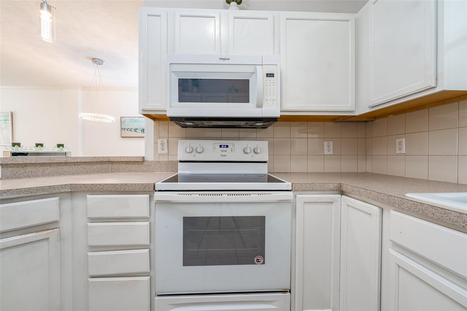 Image 10 of 30 For 2118 Golden Oak Ln