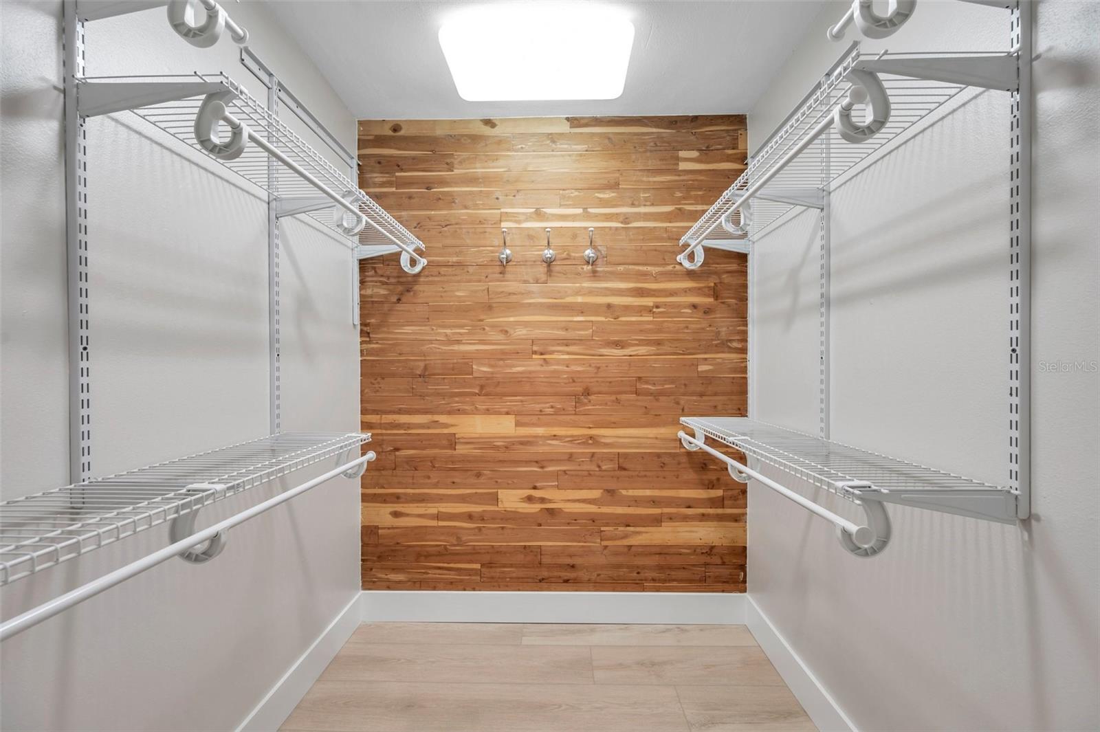 Image 32 of 60 For 8789 Maplewood Road