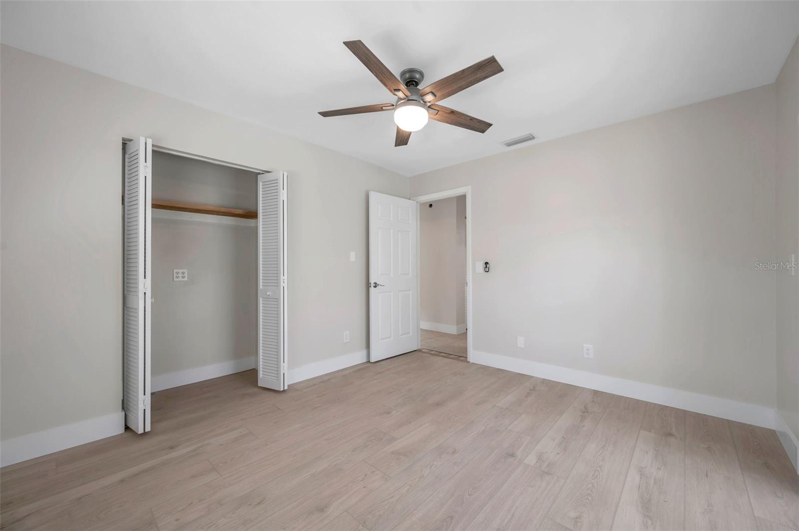 Image 41 of 60 For 8789 Maplewood Road