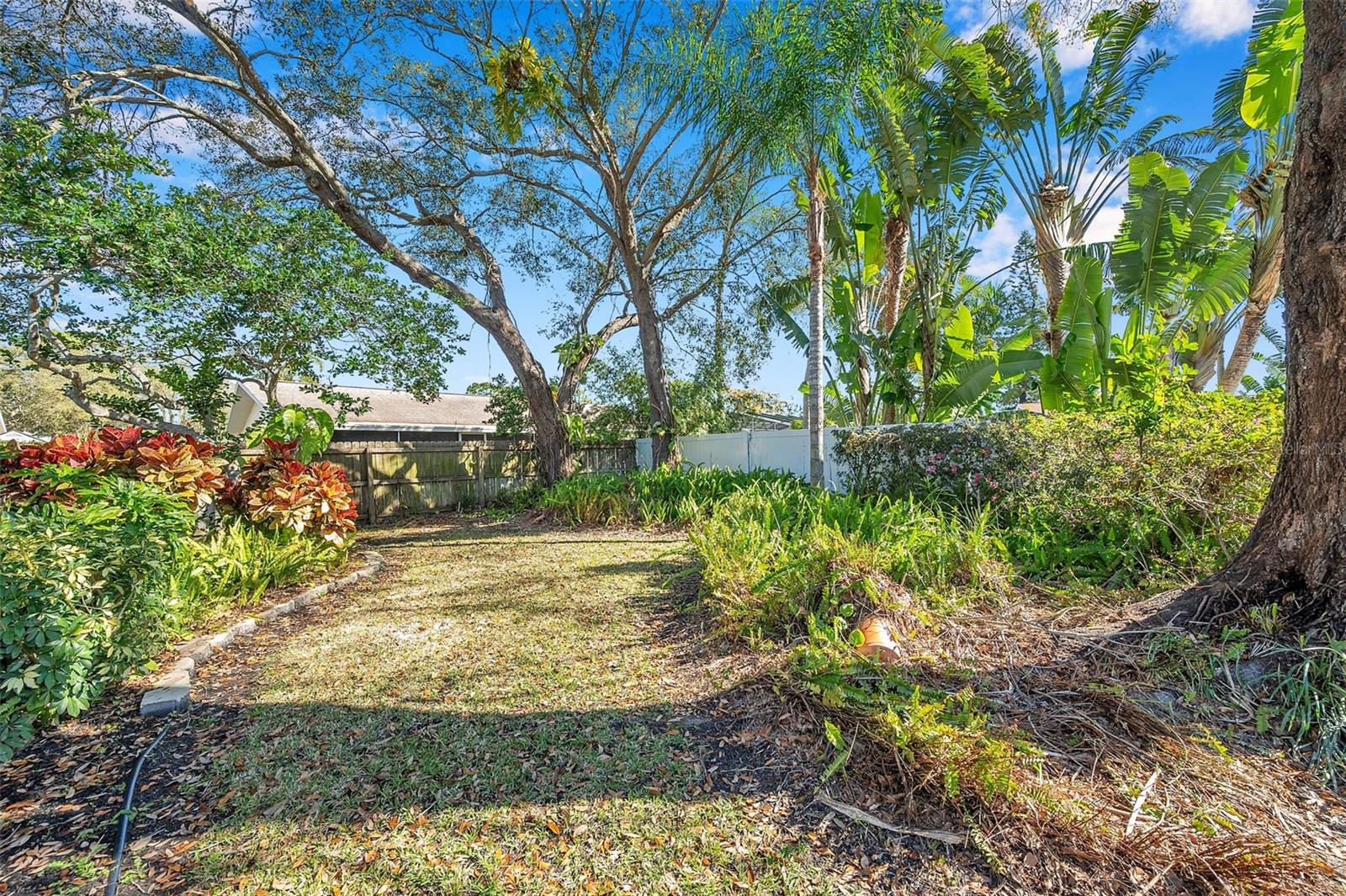 Image 51 of 60 For 8789 Maplewood Road