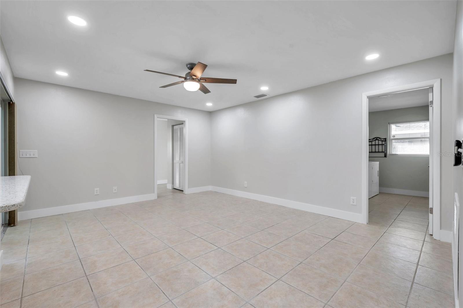 Image 6 of 60 For 8789 Maplewood Road