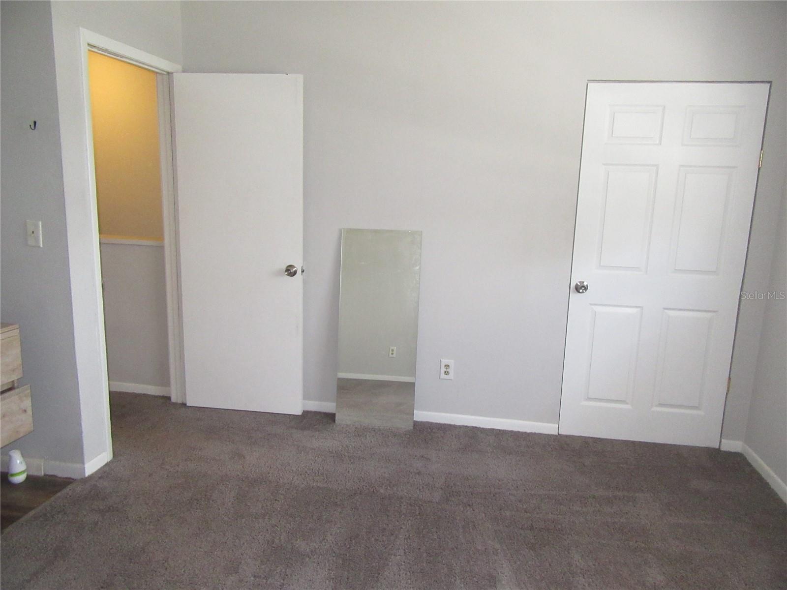 Listing photo id 12 for 13050 20th Street