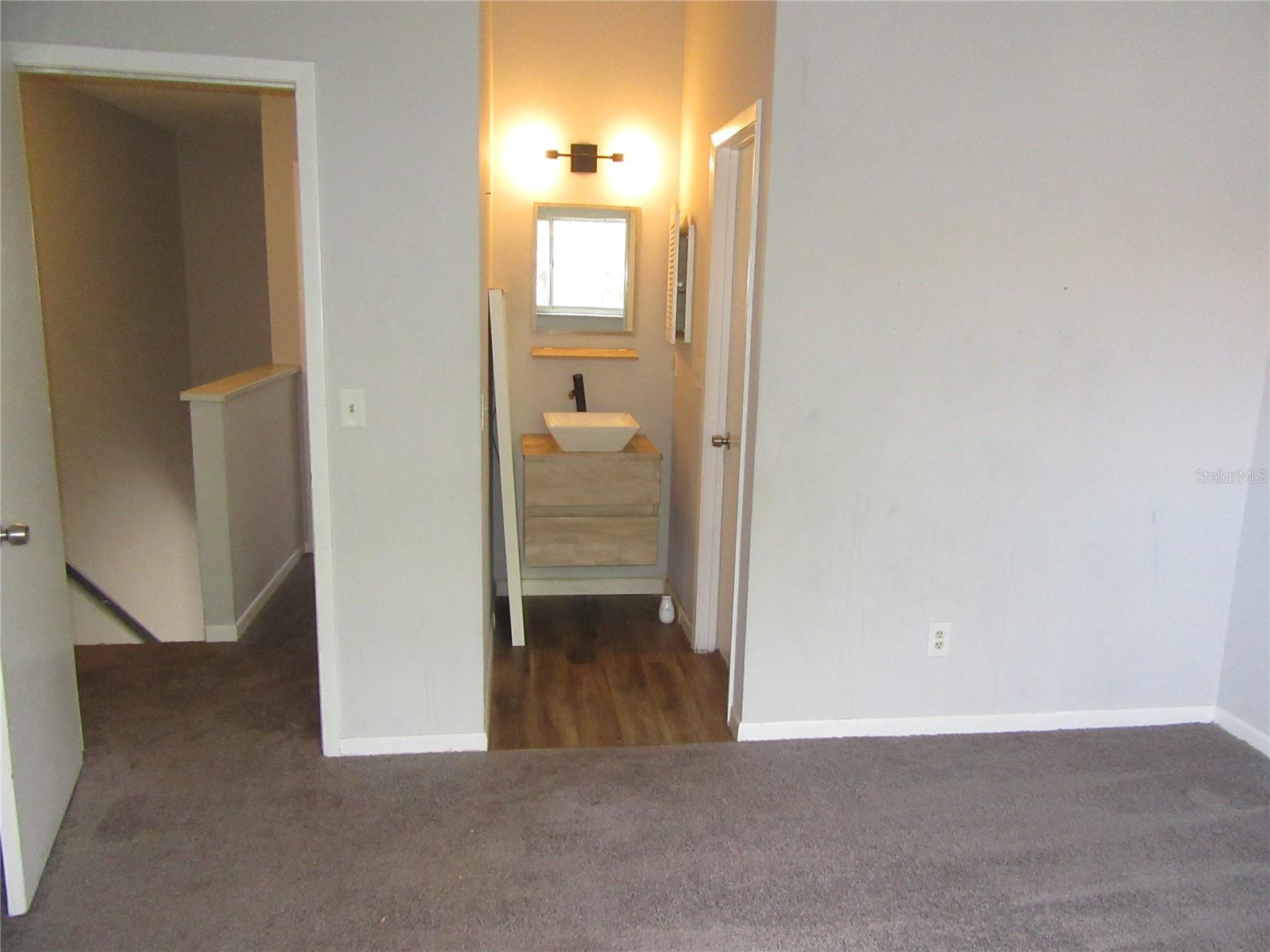 Listing photo id 16 for 13050 20th Street