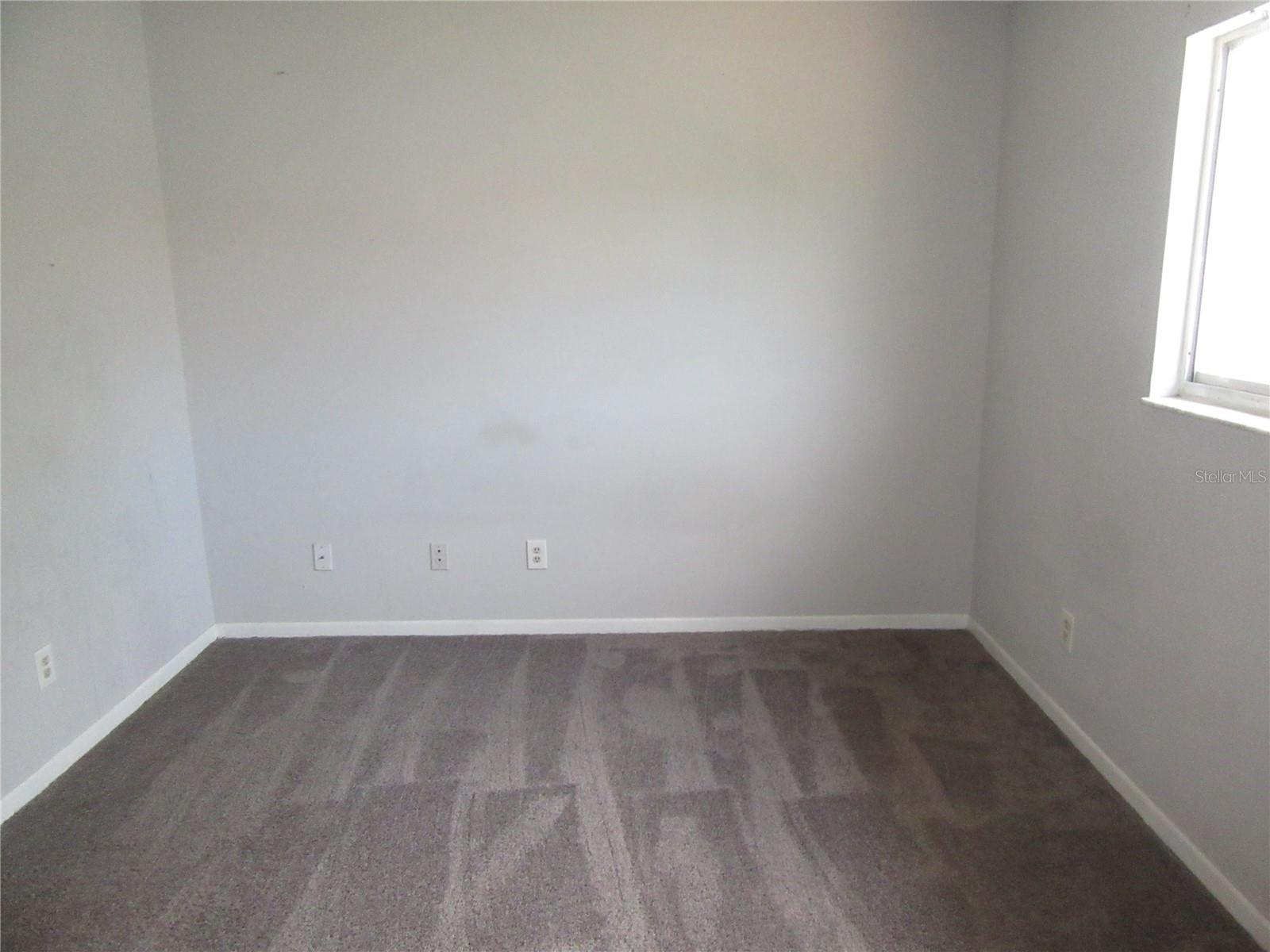 Listing photo id 17 for 13050 20th Street