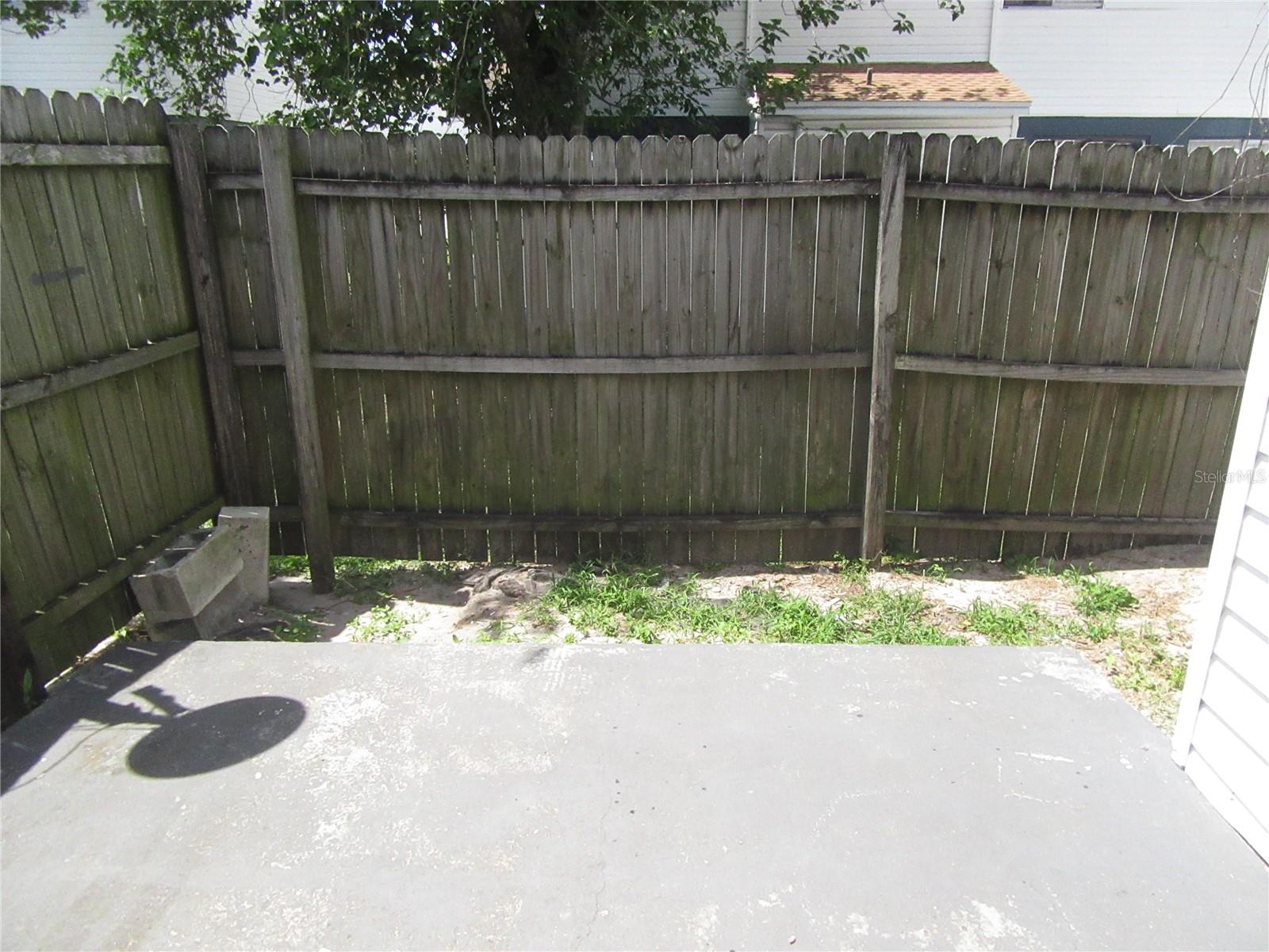 Listing photo id 18 for 13050 20th Street