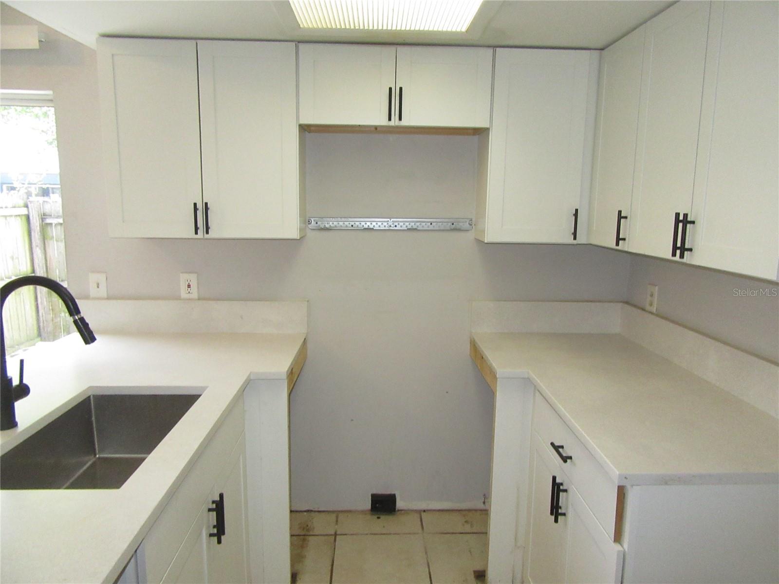 Listing photo id 6 for 13050 20th Street