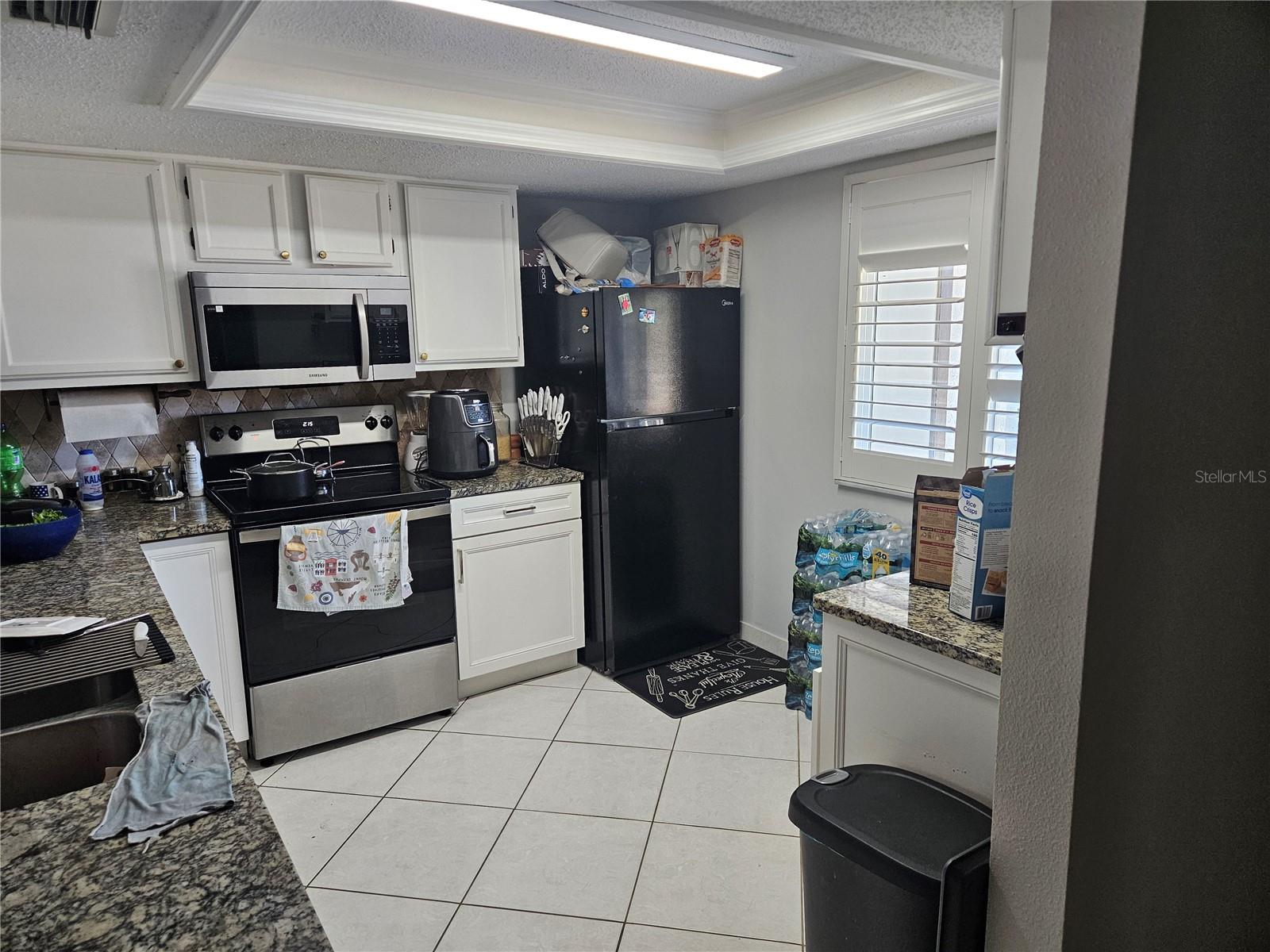 Image 2 of 8 For 2900 Grovewood Boulevard E C