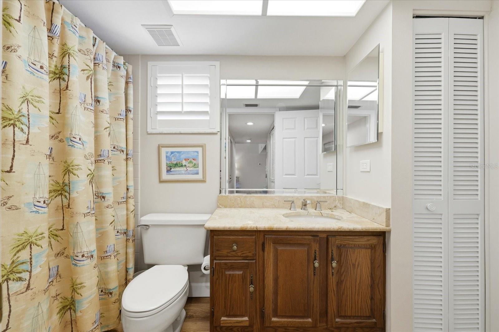 Image 26 of 57 For 2593 Countryside Boulevard 7301