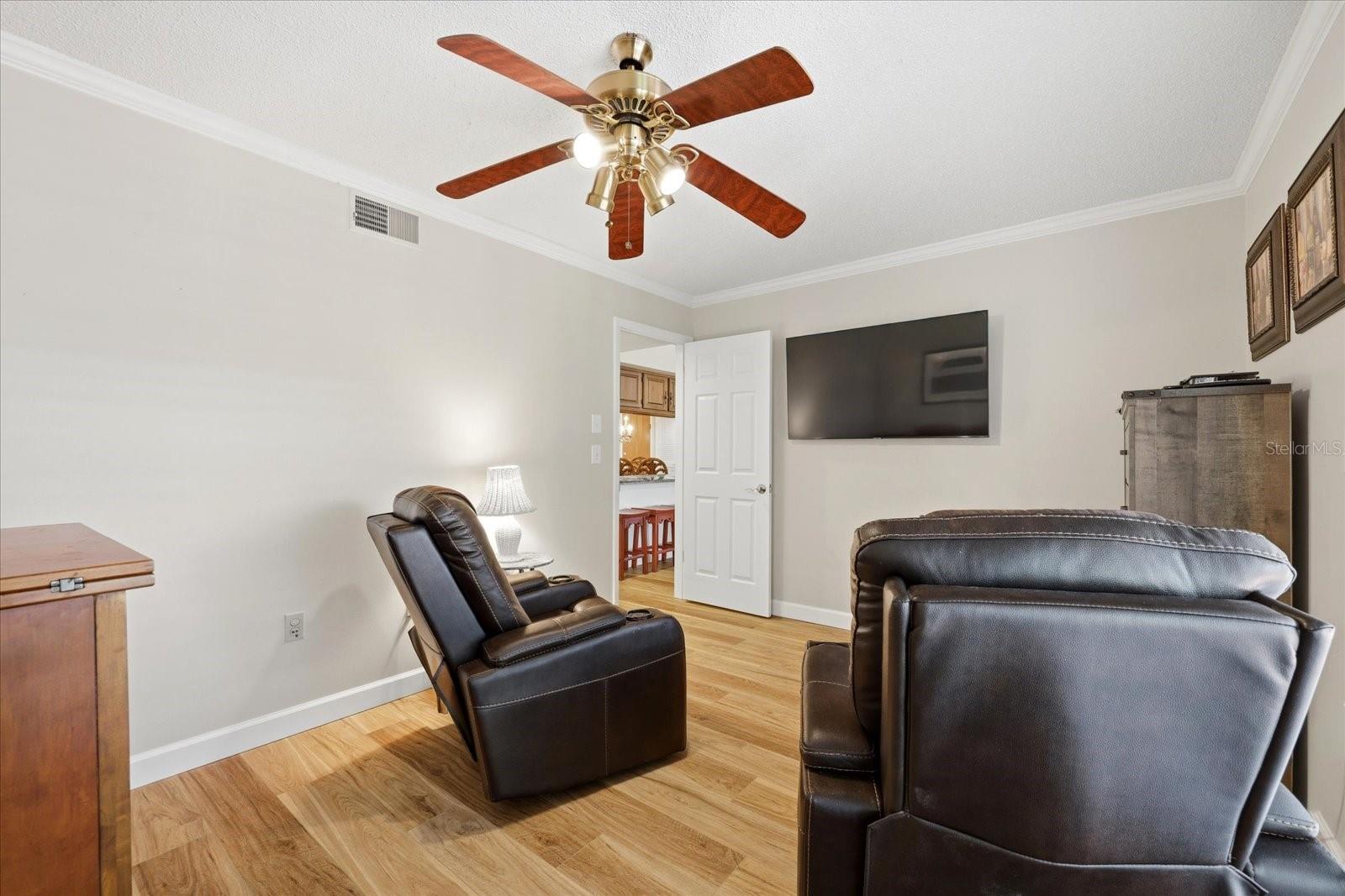 Image 29 of 57 For 2593 Countryside Boulevard 7301