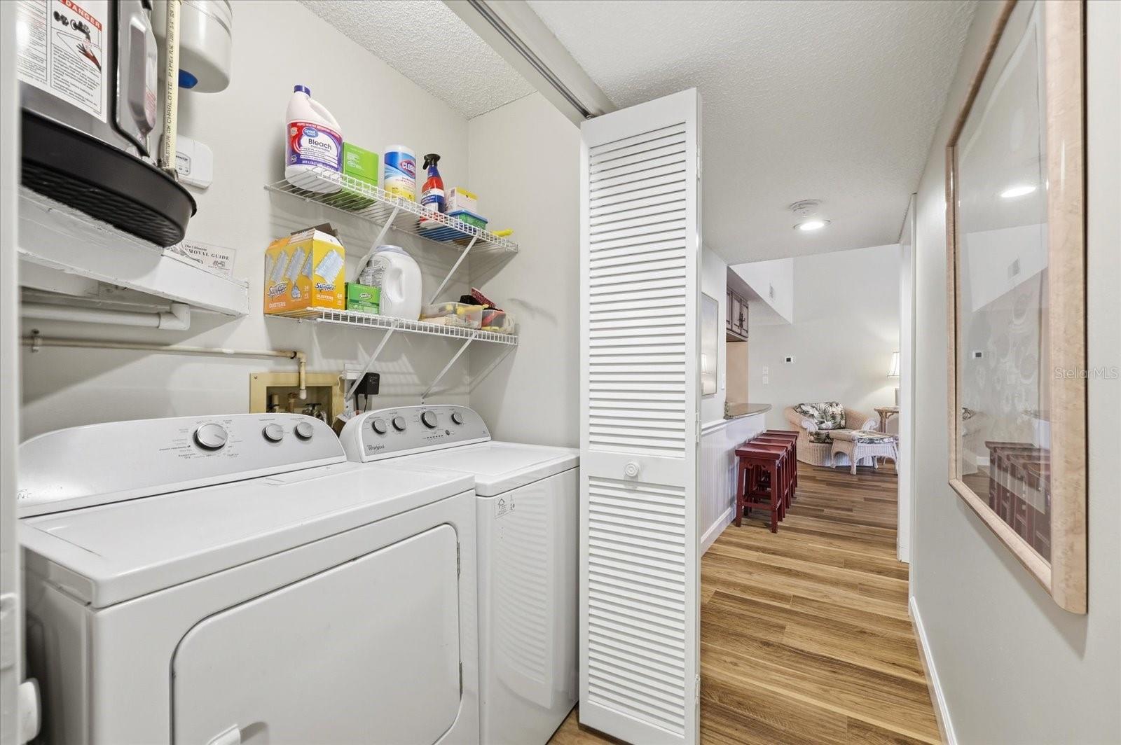 Image 34 of 57 For 2593 Countryside Boulevard 7301