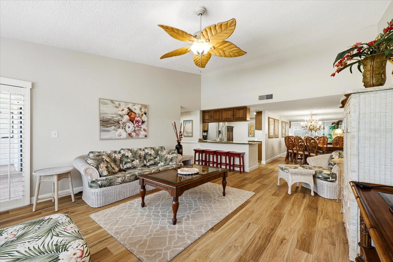 Image 7 of 57 For 2593 Countryside Boulevard 7301