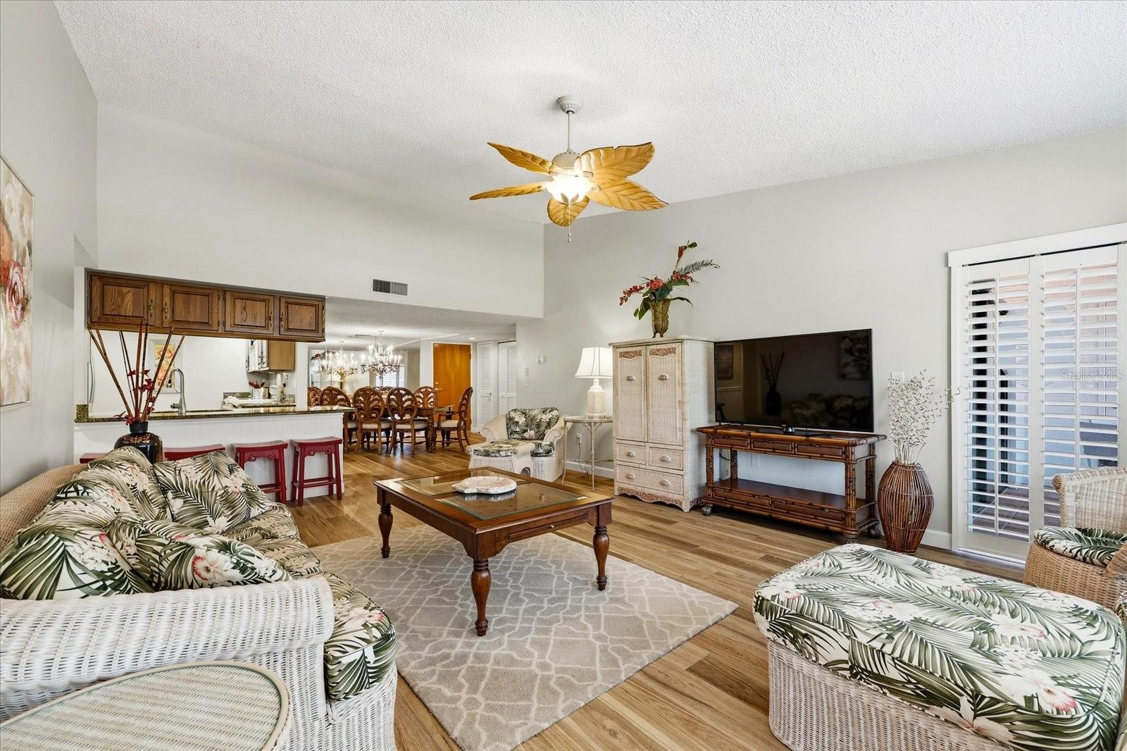 Image 8 of 57 For 2593 Countryside Boulevard 7301