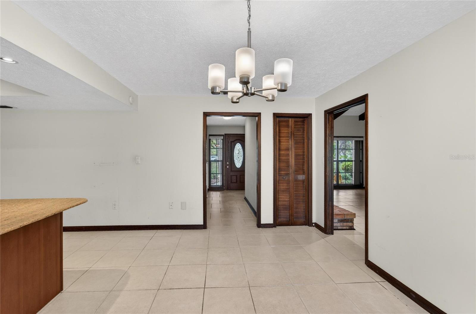 Listing photo id 16 for 12506 Shadow Run Boulevard