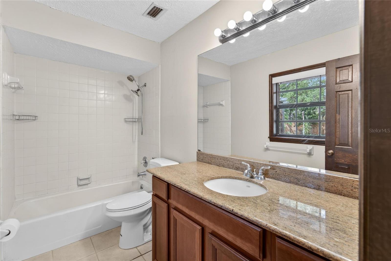 Listing photo id 29 for 12506 Shadow Run Boulevard