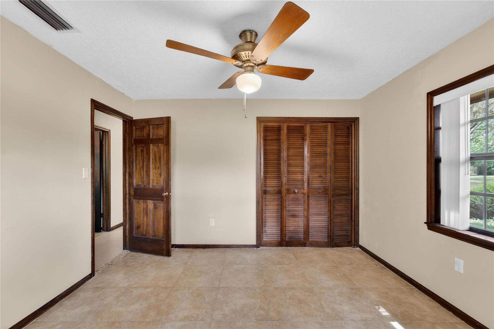 Listing photo id 30 for 12506 Shadow Run Boulevard