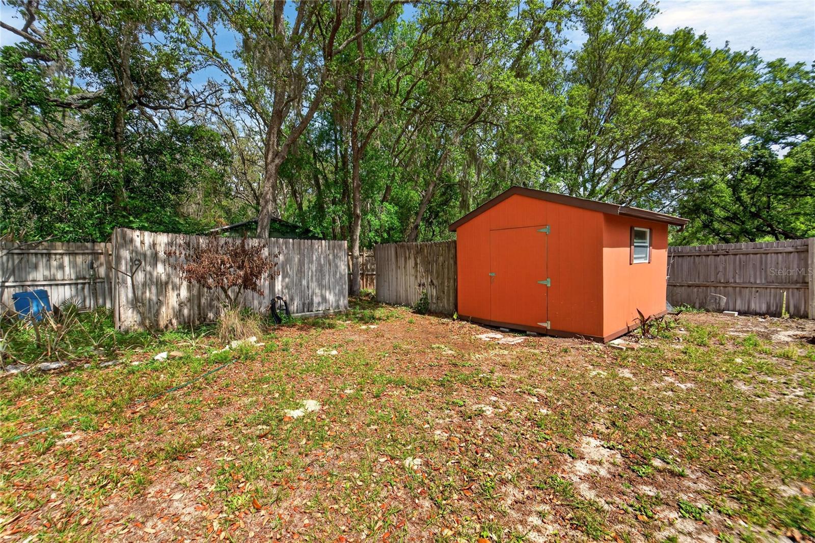 Listing photo id 36 for 12506 Shadow Run Boulevard