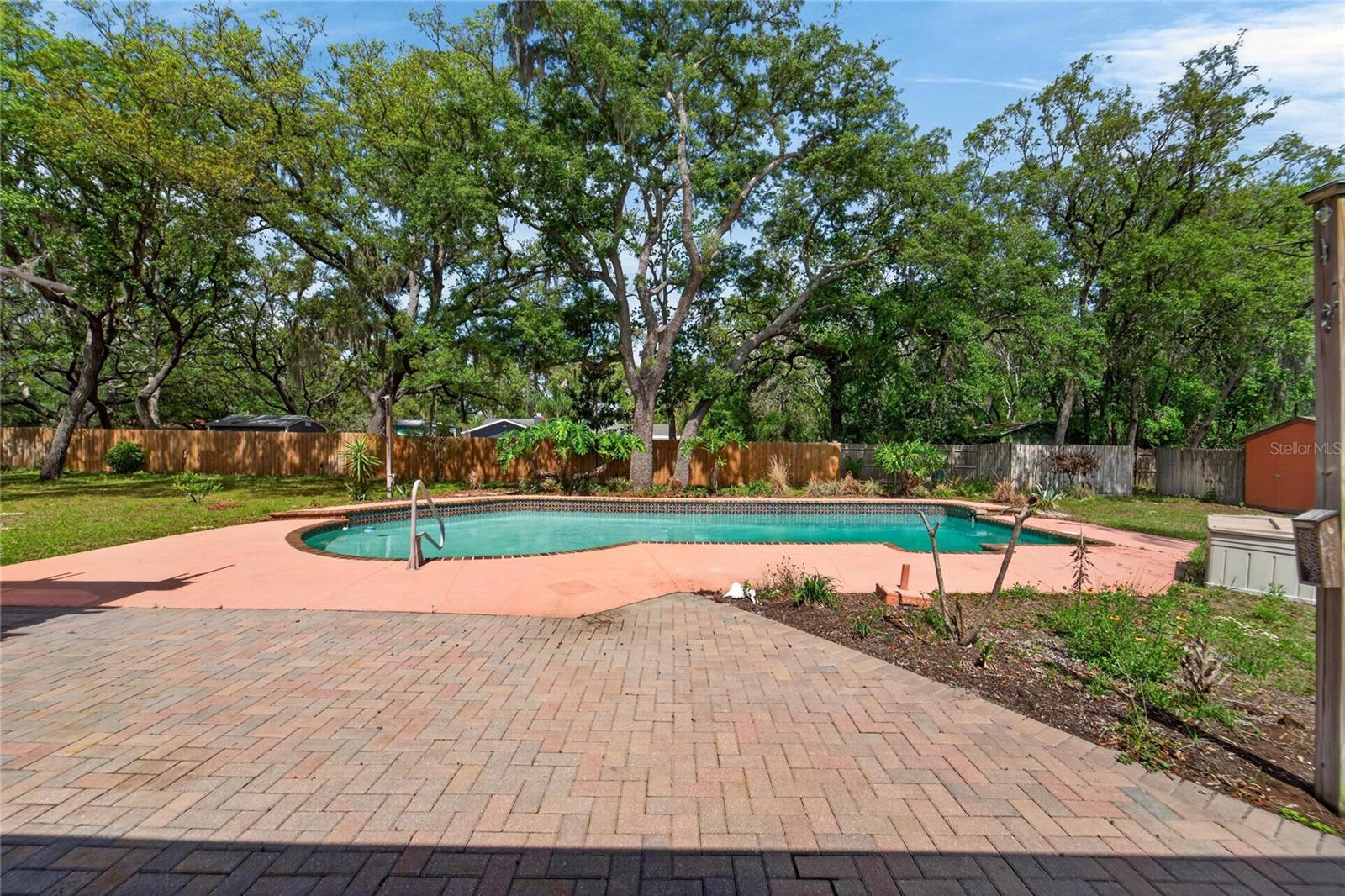 Listing photo id 6 for 12506 Shadow Run Boulevard