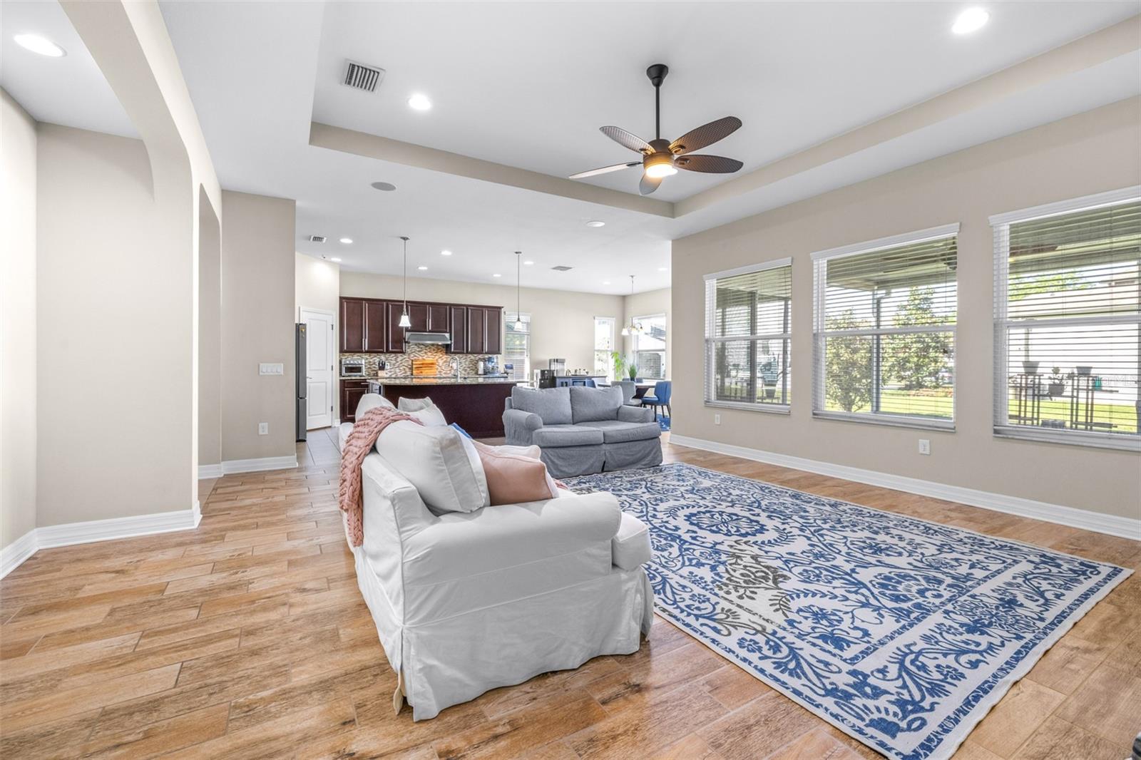 Image 11 of 67 For 2397 Gwynhurst Boulevard