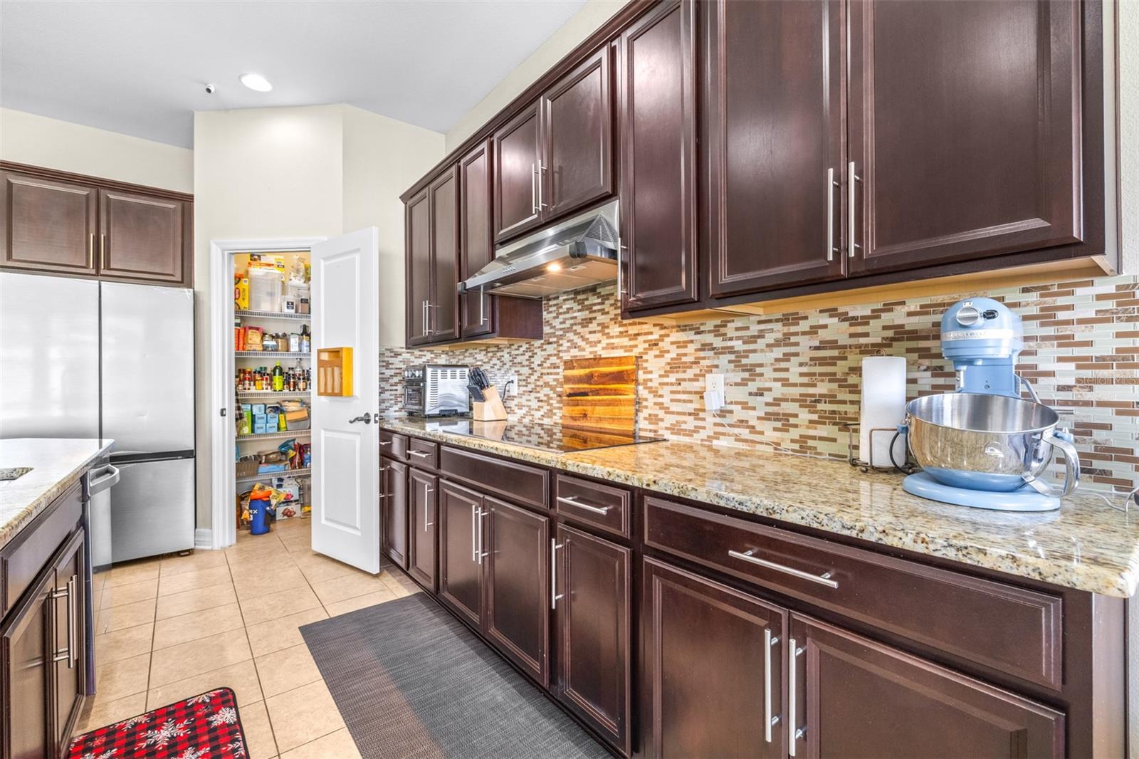 Image 19 of 67 For 2397 Gwynhurst Boulevard