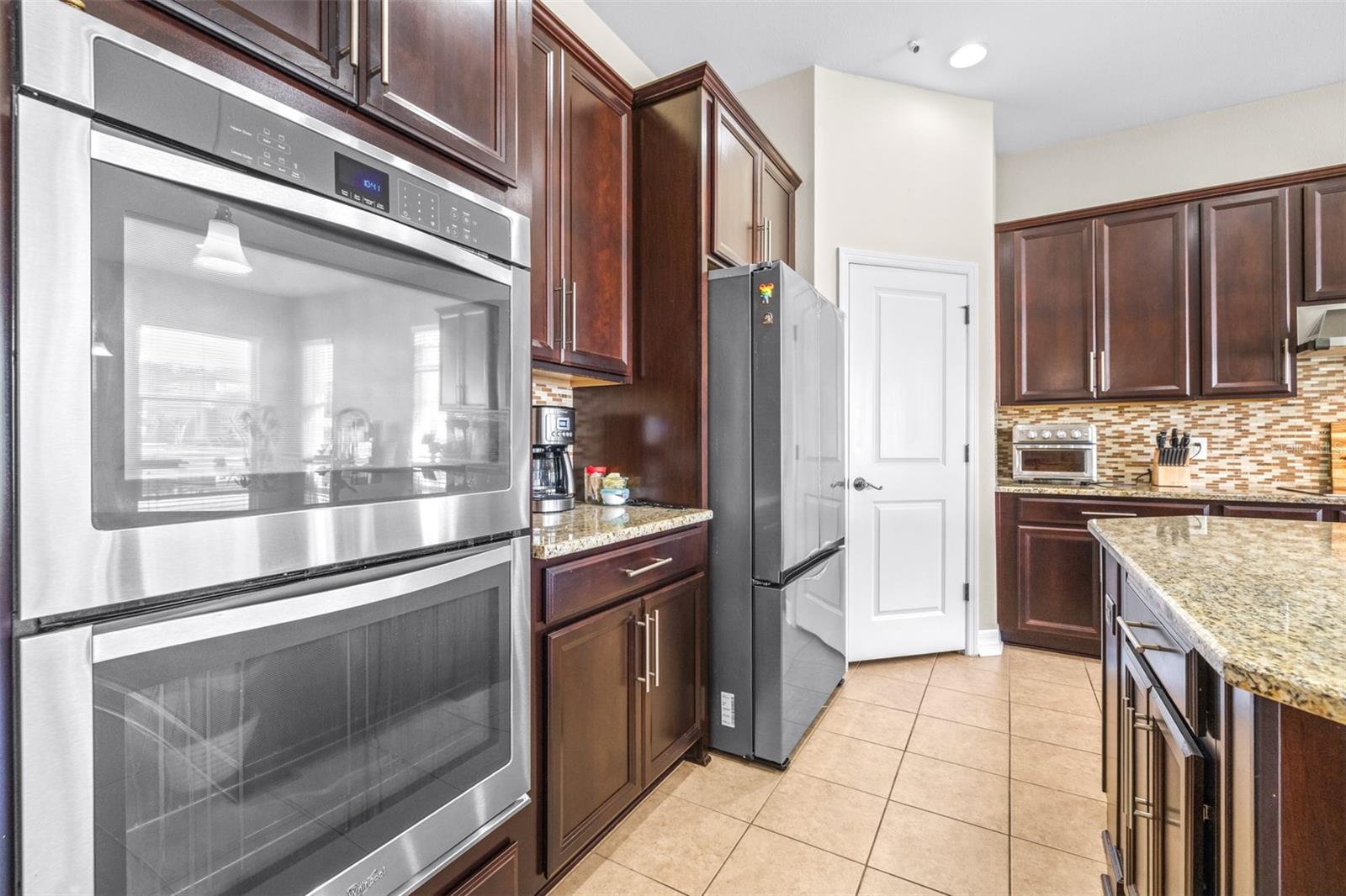 Image 20 of 67 For 2397 Gwynhurst Boulevard