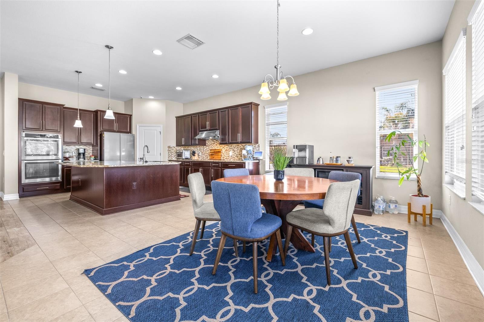 Image 21 of 67 For 2397 Gwynhurst Boulevard