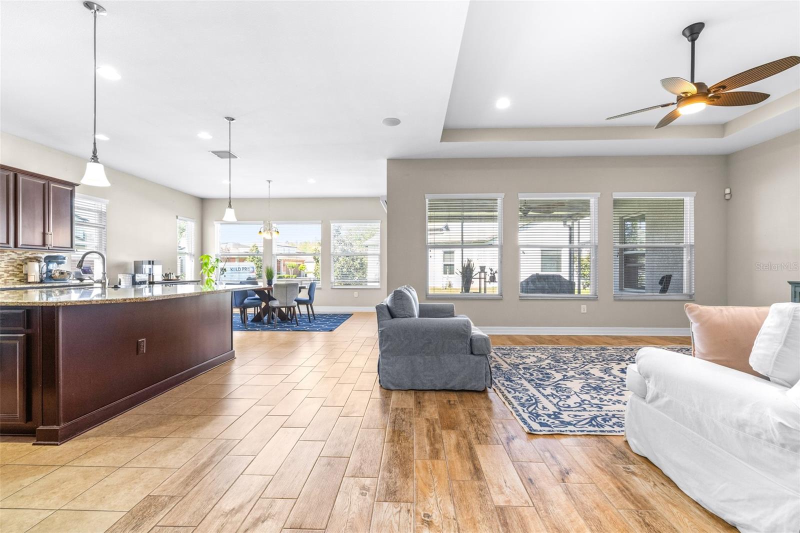 Image 8 of 67 For 2397 Gwynhurst Boulevard