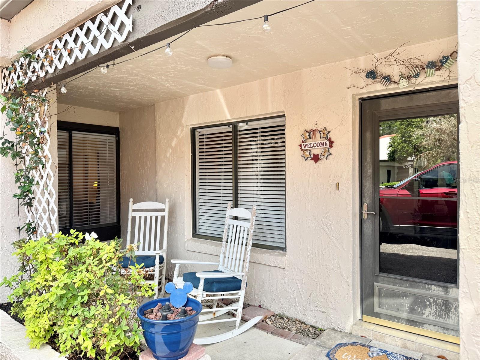 Image 2 of 40 For 207 Granada Court N