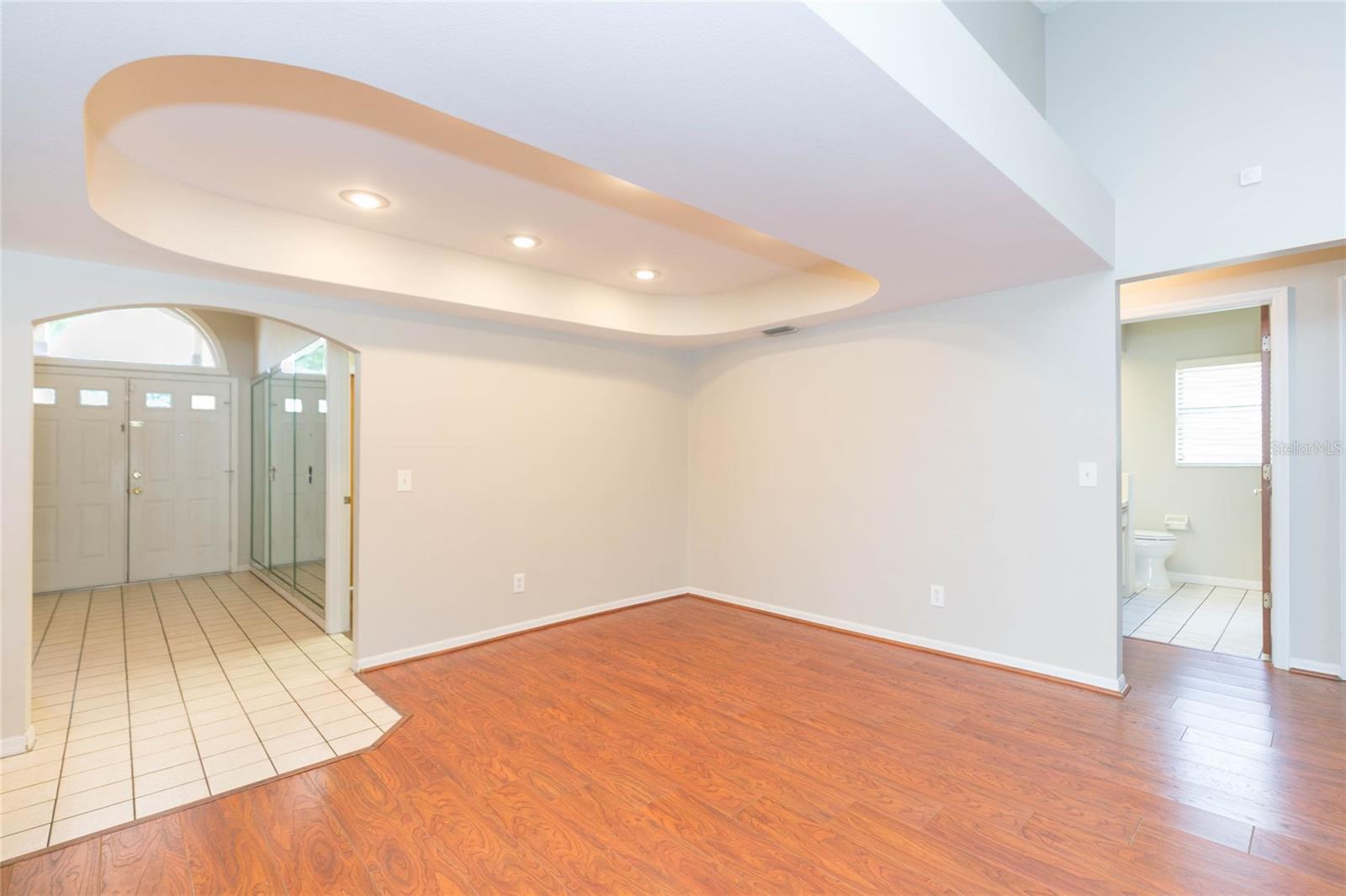 Image 14 of 40 For 2528 Brimhollow Drive