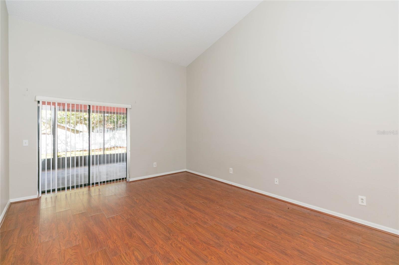 Image 24 of 40 For 2528 Brimhollow Drive