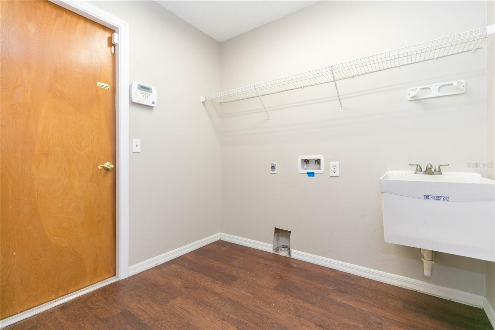 Image 30 of 40 For 2528 Brimhollow Drive