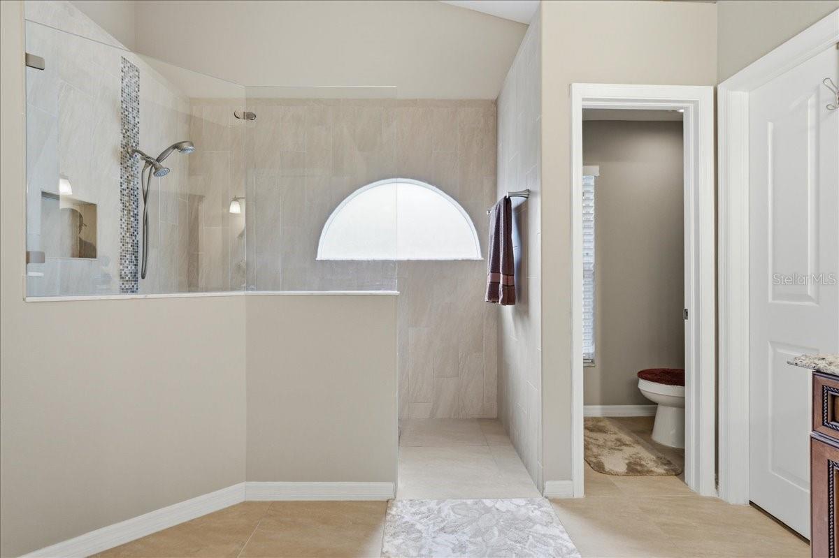 Image 23 of 38 For 4408 Winding River Drive