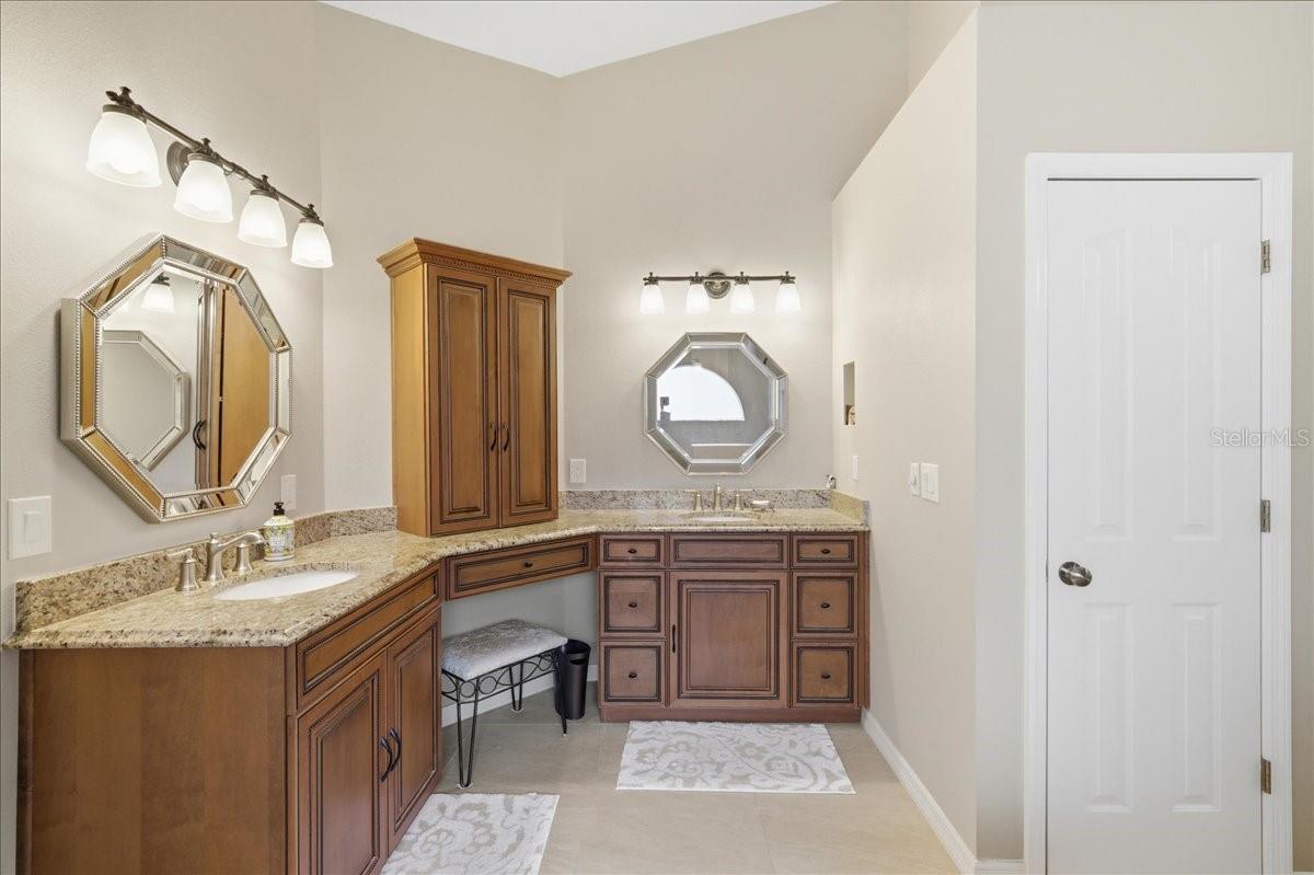 Image 24 of 38 For 4408 Winding River Drive